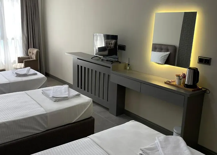 Grand Cennet Beach Hotel