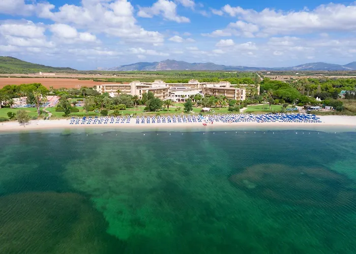 Hotel & Village Baia Di Conte