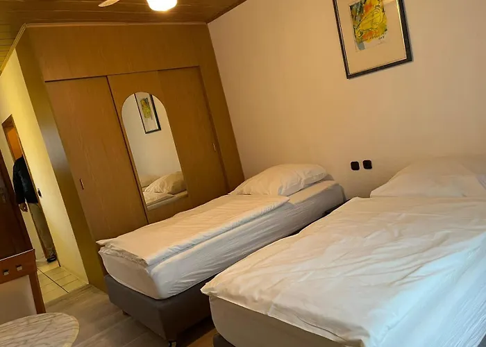 Sharma'S Hotel
