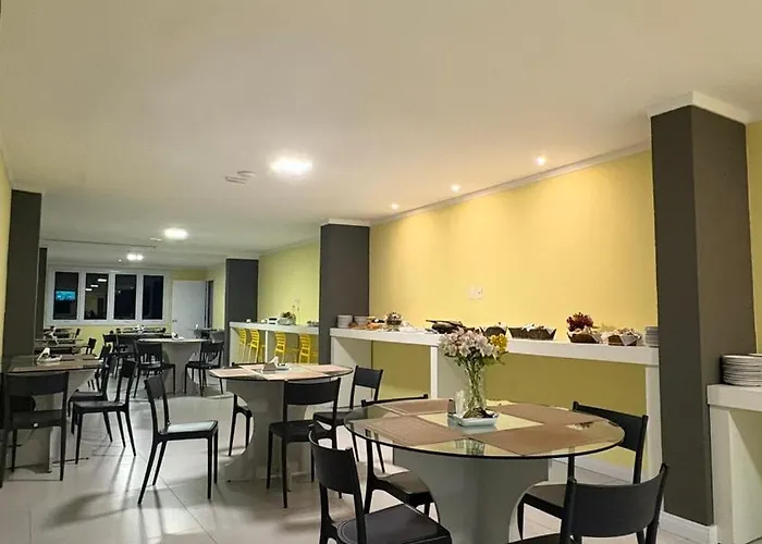 Oper Smart Hotel