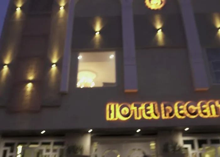 Hotel Decent