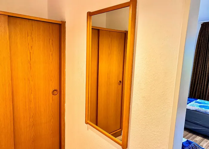Cozy Ground Floor Retreat In Marx - 33-1
