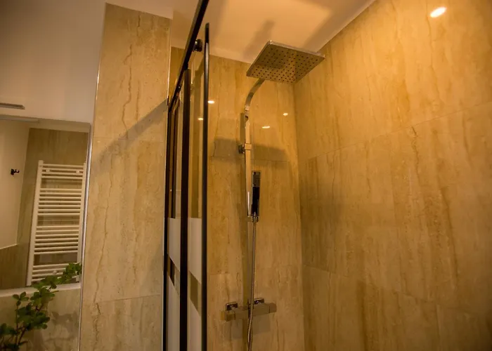 Suite 175