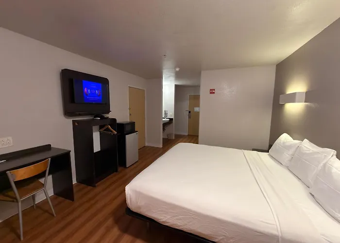 Motel 6-Apache Junction, AZ