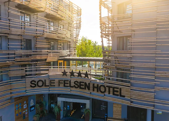 Hotel Sole Felsen Welt