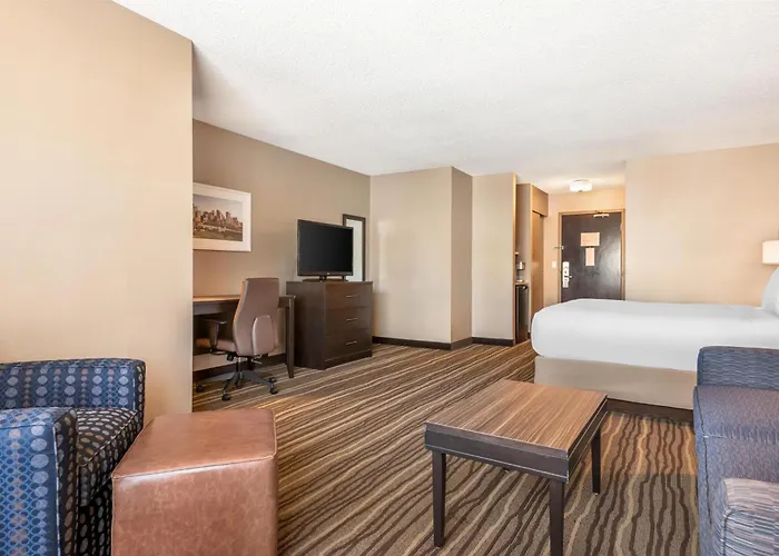 Best Western Plus Calgary Centre Inn