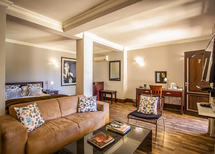 Cape Riviera Guesthouse