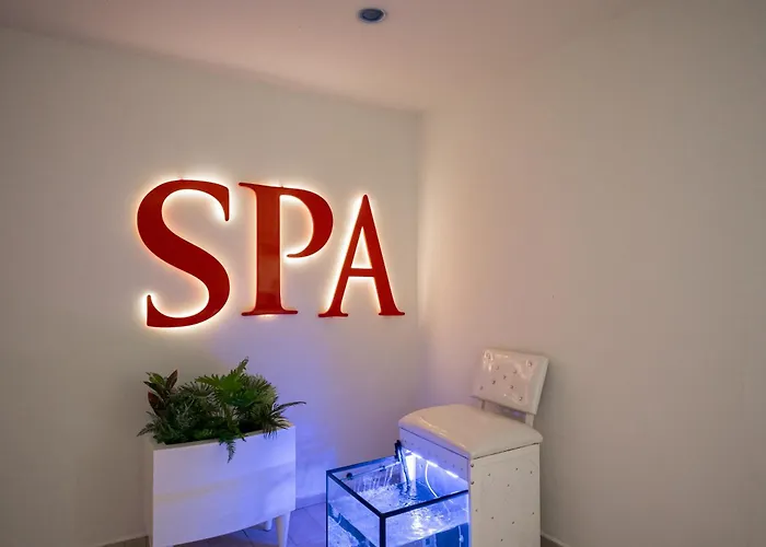Laguna Beach Alya Resort & Spa