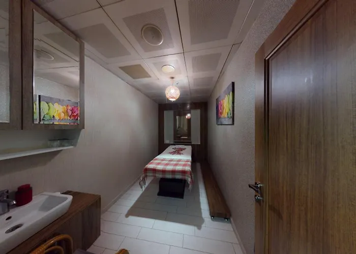 Istanbul River Hotel