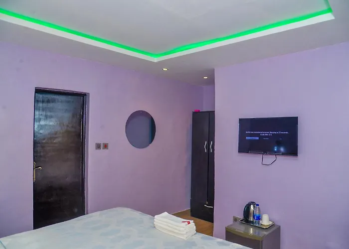Triple Tee Hotel