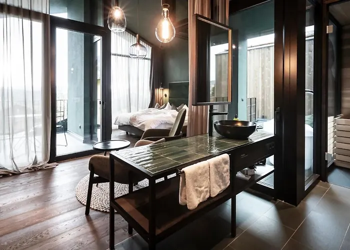 Floris Green Suites By Parc Hotel Florian