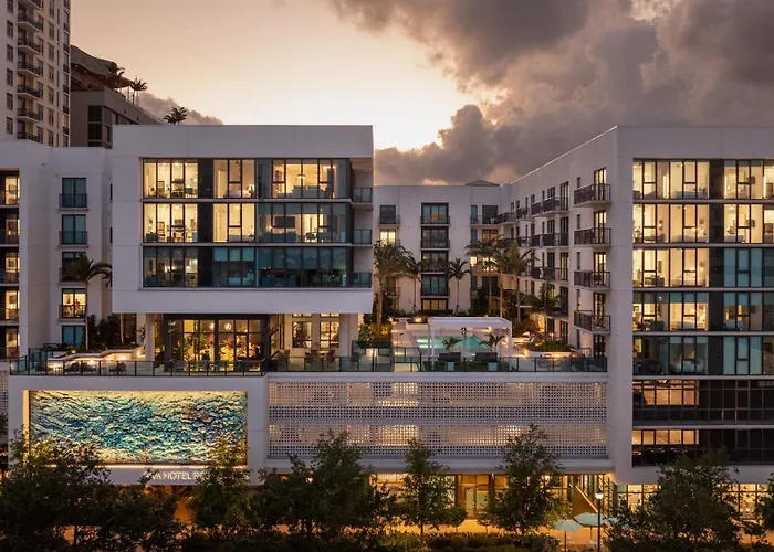 Hotel Aka West Palm