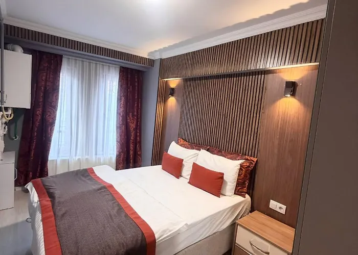 Class Suit Residence