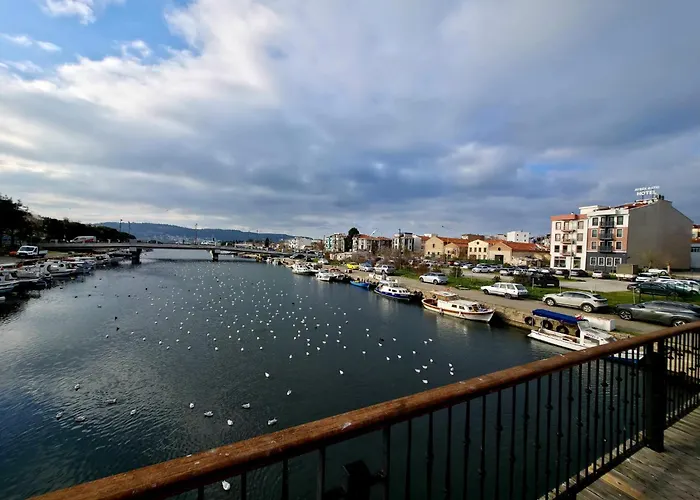 Aybek Ratio Hotel