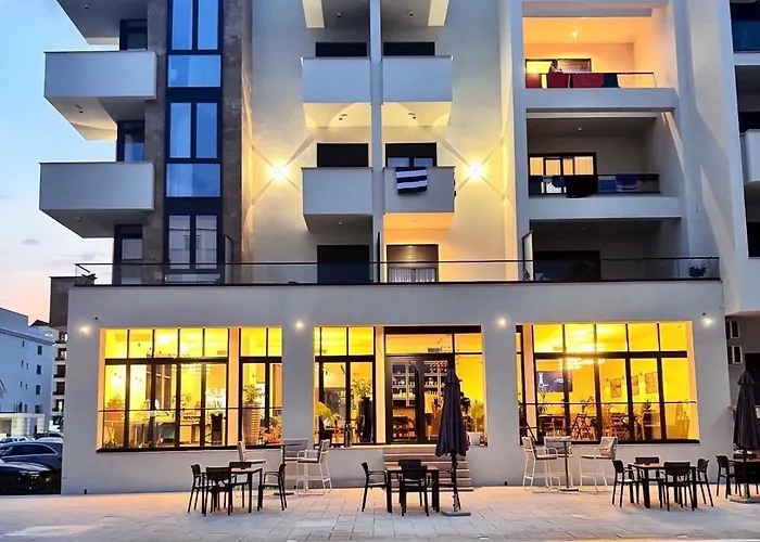 Cataleya Hotel