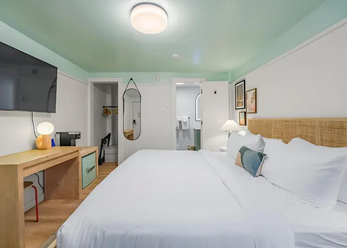 Ambler Hotel