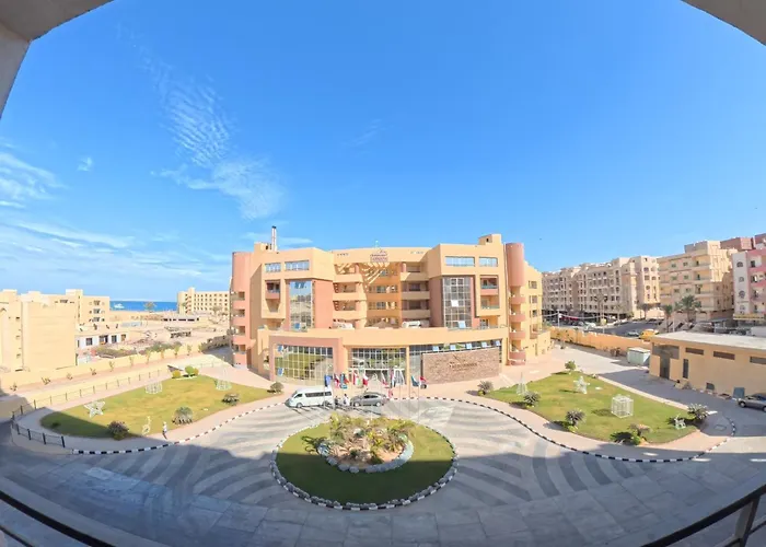 New Chalet With Sea View And Private Beach Access 82M