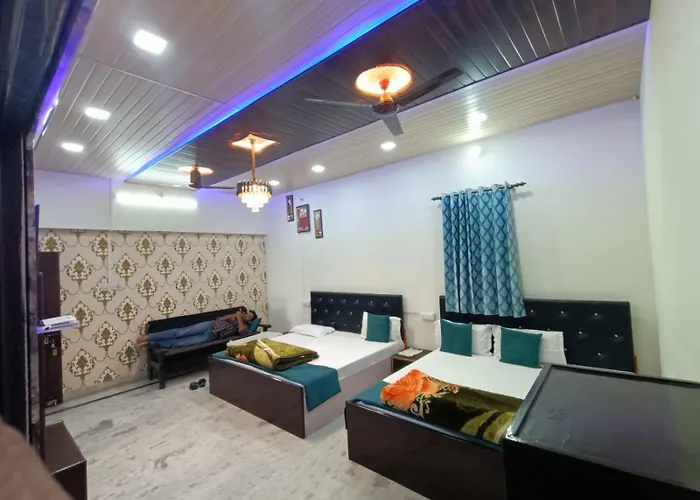 Hotel Veeras