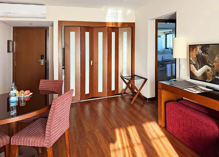 Hotel Vila Gale Cascais T1 542 Weeks 34 & 35 Every Year