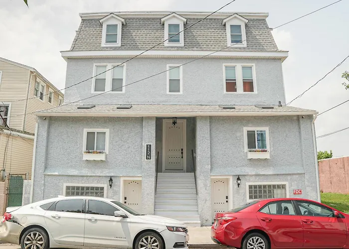 Luxury Penthouse -3 Blocks To Boardwalk, Outlets, & Casinos - Near Atlanticare