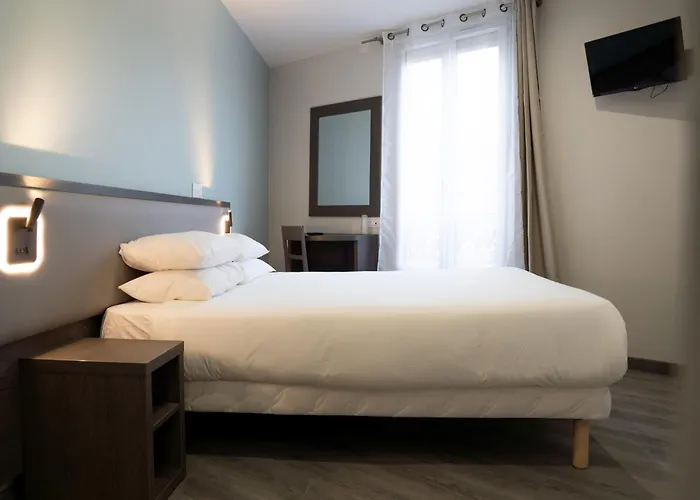 Aero Hotel