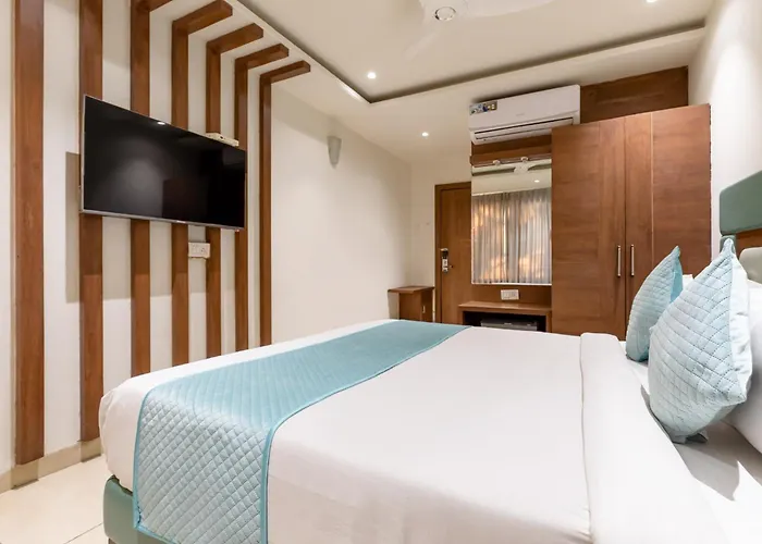 Fabhotel Prime The Oasis