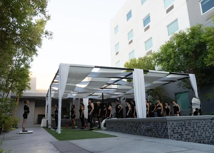 Hotel Mirra San Luis
