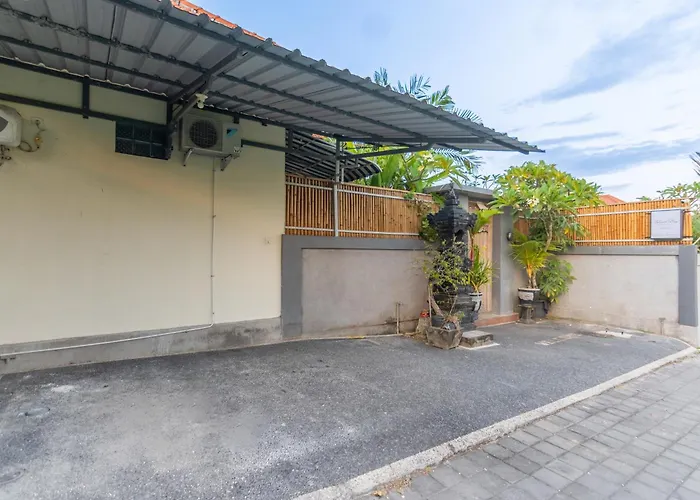 Batu Bolong - Island Boy Guesthouse Prime Canggu