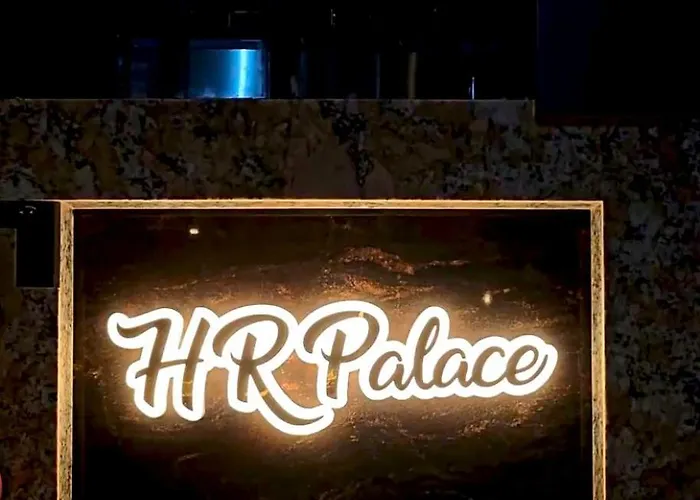 Hr Palace