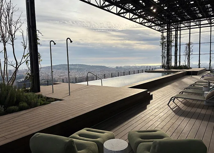 Aparto Diagonal Suites
