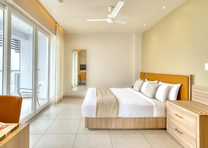 Mysa Sky Suites, Lakkidi