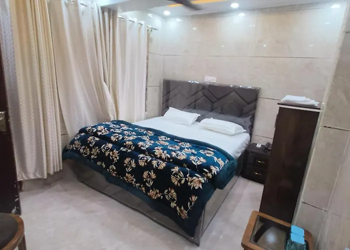 Mv Grand Guest House