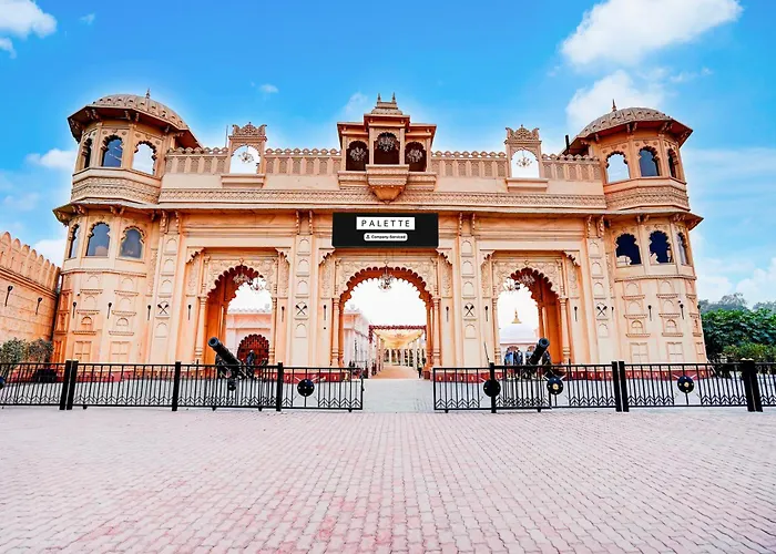 Super Oyo Palette Hotel And Resort Lbs International Airport Formerly Banaras Kila