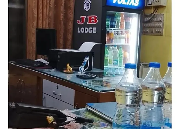 Jb Lodge