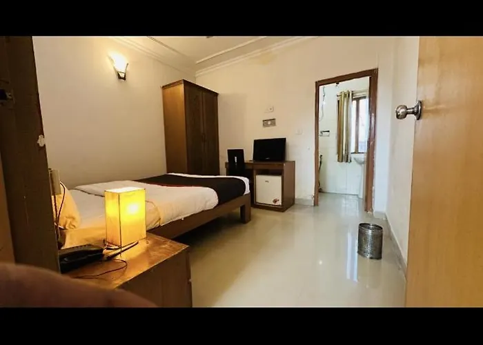 Samrat Hotel