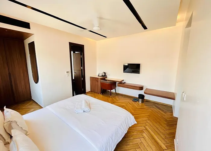 Hotel Yuvanta