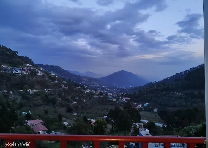 Hotel Haya Palace View King And Restaurant - Parking - Gym Facility With Mountain View Room In Bhimtal