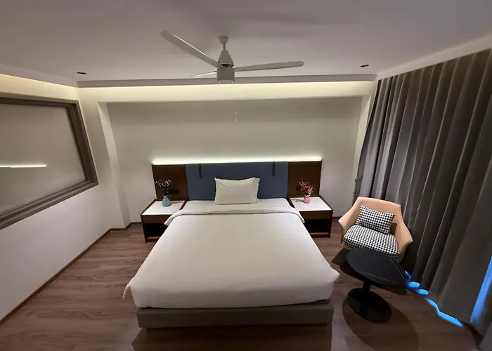 Hotel Stoneleaf