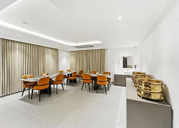 Hotel A Square Rivera