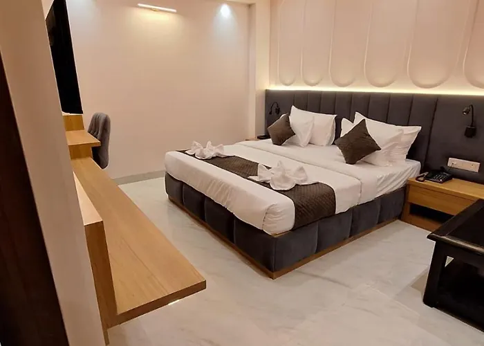 Hotel Bhagwati Grand, Jhansi
