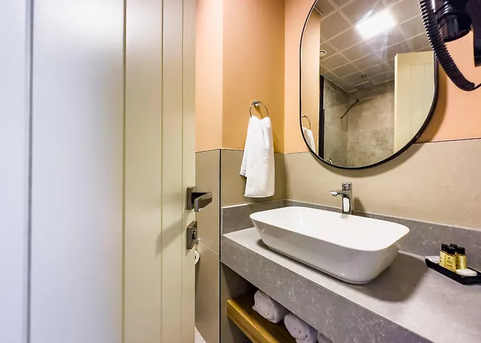 Dedeoglu Port Hotel
