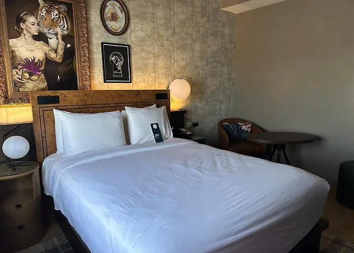 Hotel Indigo Baton Rouge Downtown By Ihg