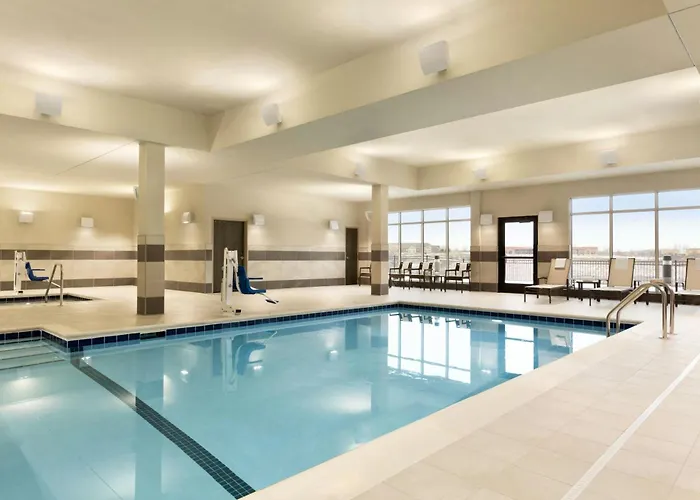 Courtyard By Marriott St Paul Woodbury