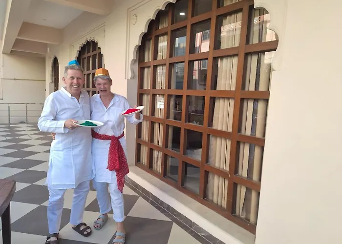 The Taj Vista Agra -Walking Distance To Taj Mahal