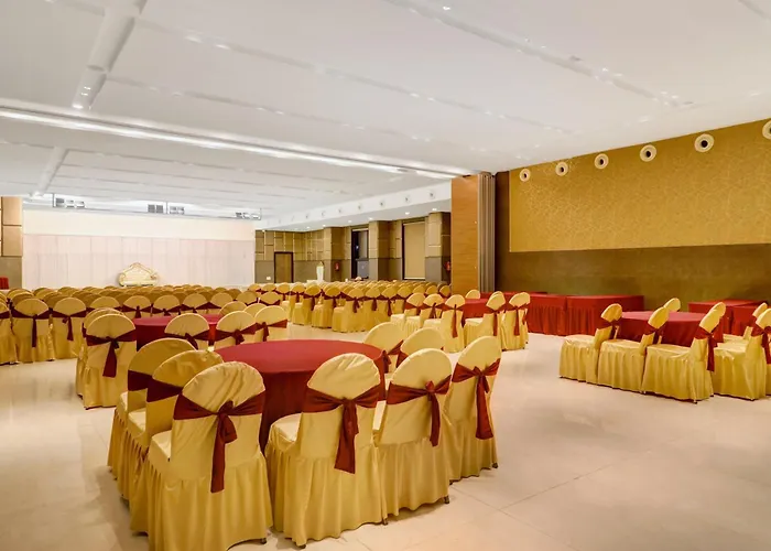 Super Hotel O S Grand Bolarum