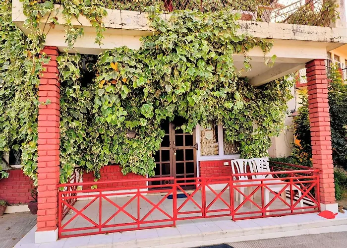 Himvadi Resorts Kausani