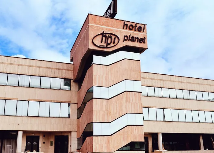 Hotel Planet International