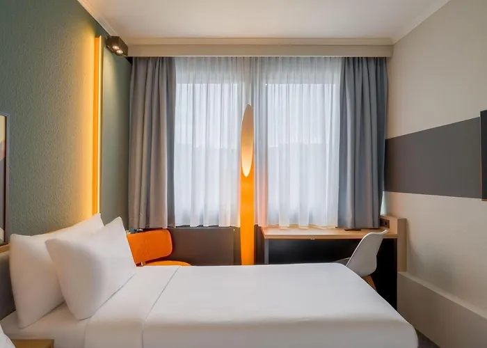 Spark By Hilton Wuppertal City Centre