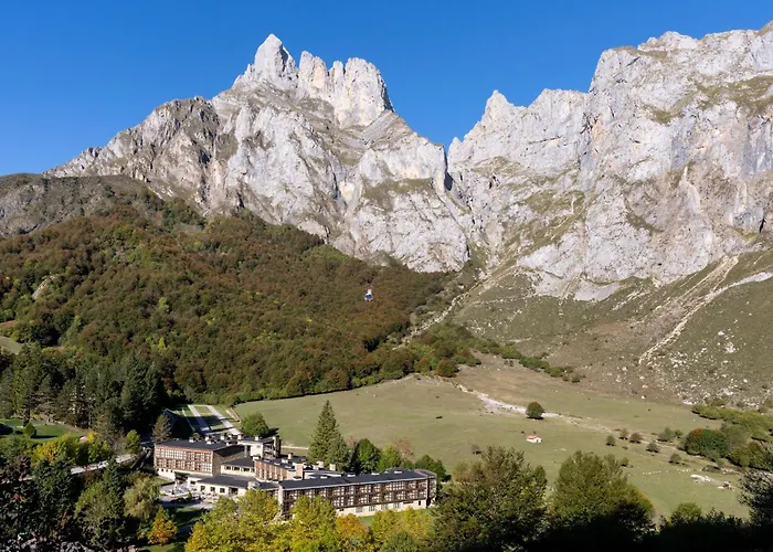 Parador De Fuente De