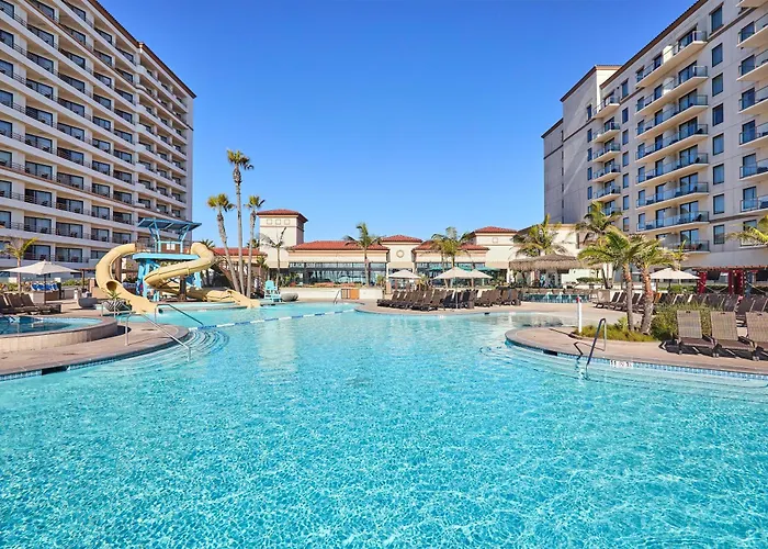 The Waterfront Beach Resort, A Hilton Hotel